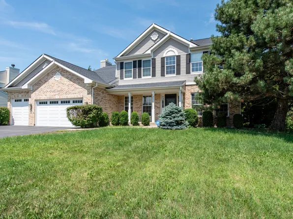 3036 Haven Ln, Lindenhurst, IL 60046