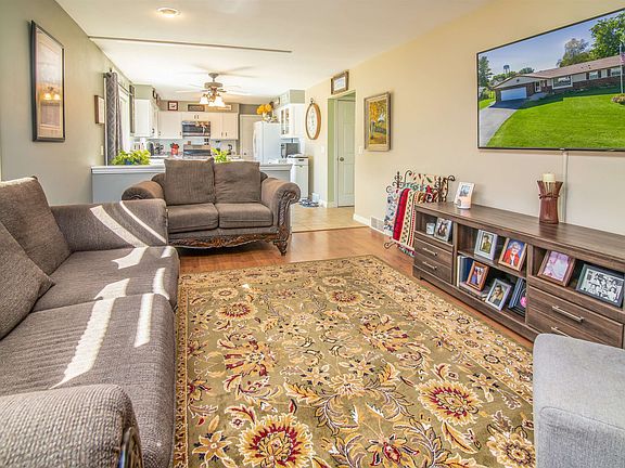4th image of 532 Santa Maria Dr