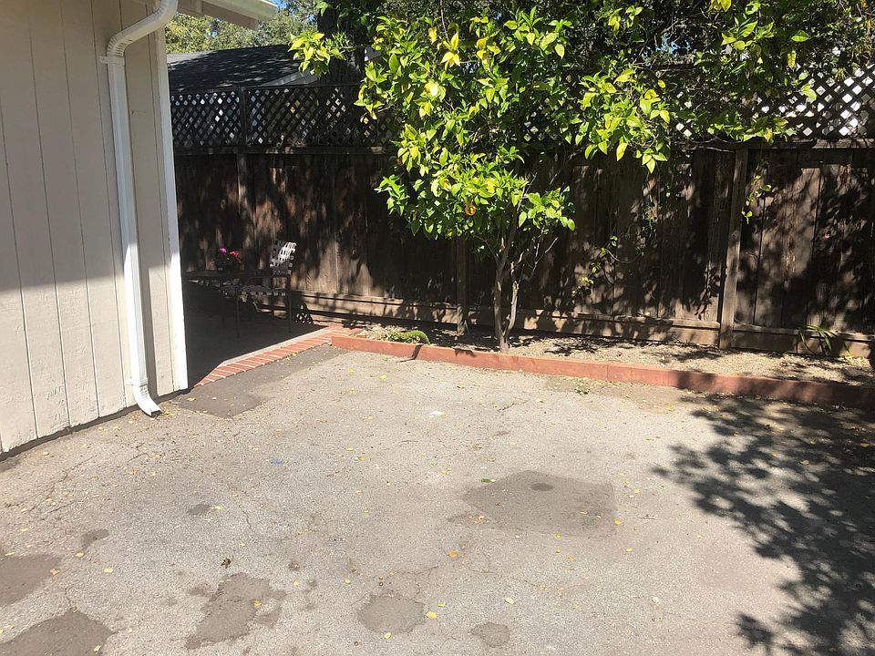 1st image of 619 Channing Ave #B