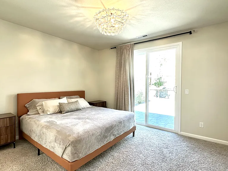 856 Tourmaline Dr — Photo 9
