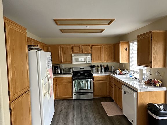 4th image of 10180 Wateridge Cir Unit 148