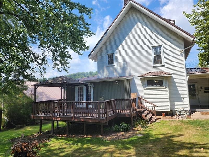 110 N Pennsylvania Ave, Apollo, PA 15613 Zillow