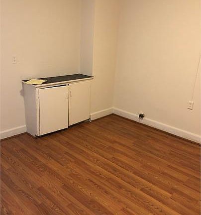 3rd image of 3052 N Buffum St APT 1