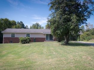 949 Old Graysville Rd, Dayton, TN 37321