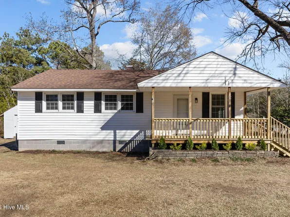 6748 Pitt Street, Grifton, NC 28530