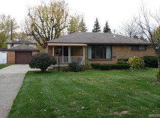 118 Century Dr, West Seneca, NY 14224