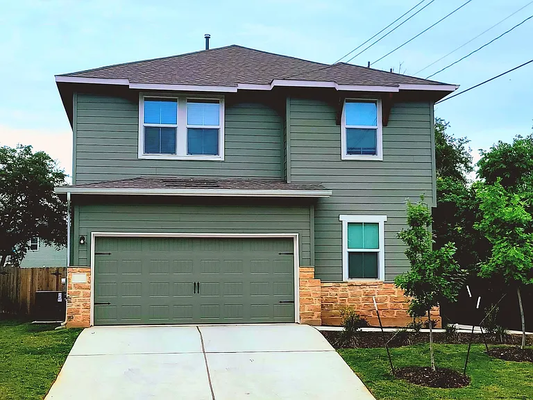 1100 Winnie Dr — Photo 13