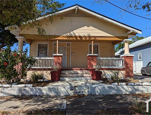 1st image of 1404 E 22nd Ave