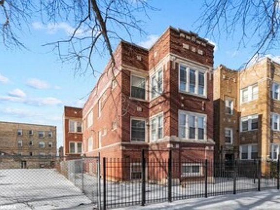 2nd image of 11022 S Vernon Ave #2