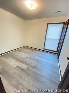 404 Bayberry Ct — Photo 17