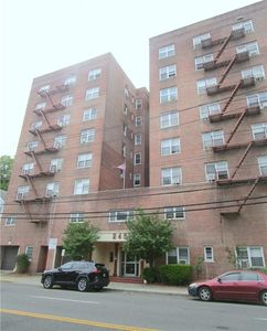 255 Bronx River Road #4R, Yonkers, NY, 10704