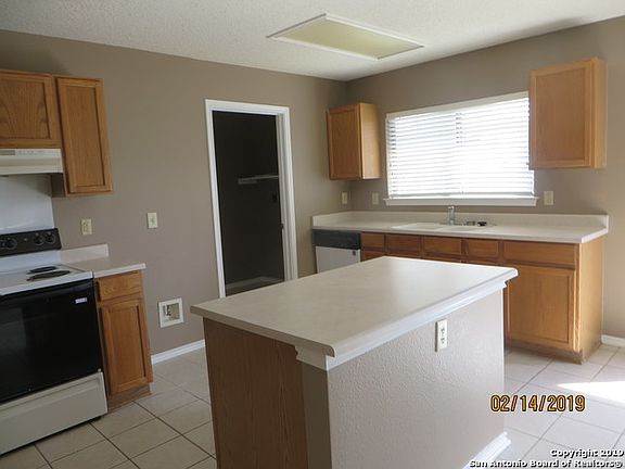 2nd image of 7014 Valmont Dr