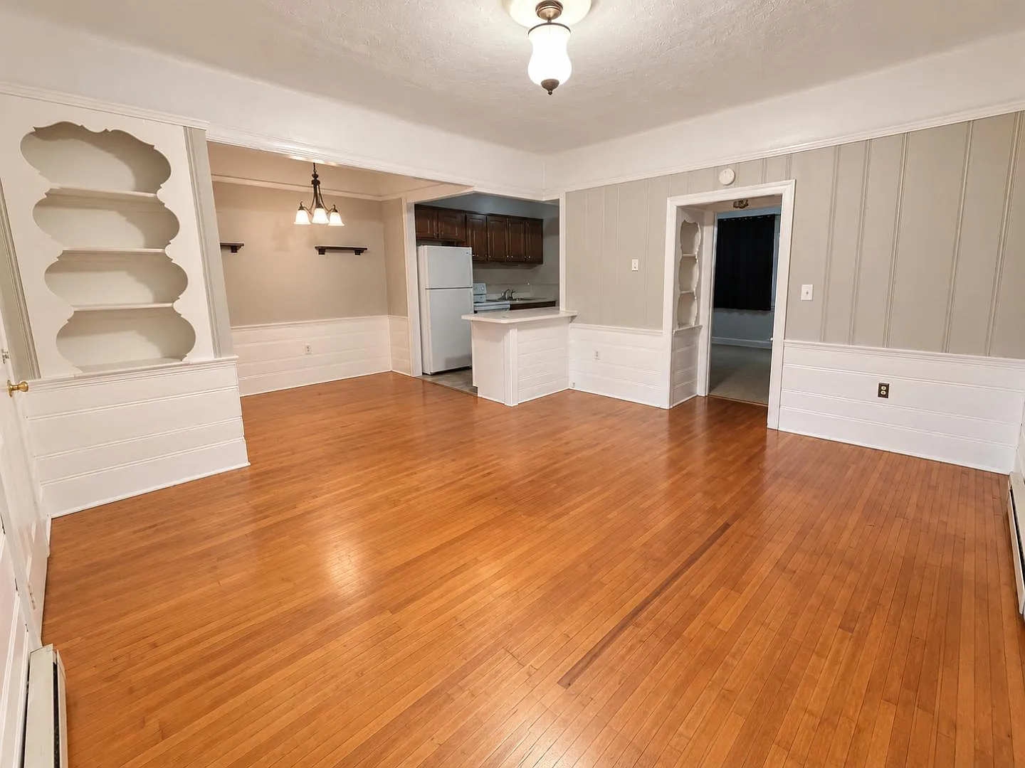 110 East Market Street - 205 — Photo 2
