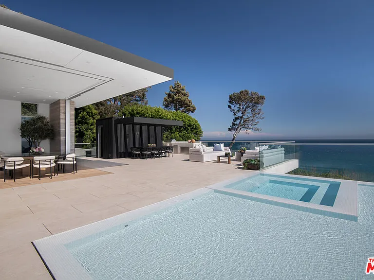 26946 Pacific Coast Hwy — Photo 21
