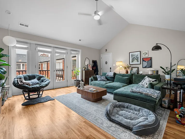 7517 Oxford Dr #2C — Photo 8