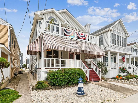 2nd image of 4333 Asbury Ave #4333