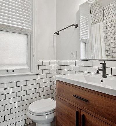 4th image of 3343 S Emerald Ave #2