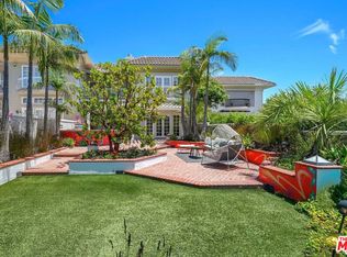 2305 Canyonback Rd, Los Angeles, CA 90049