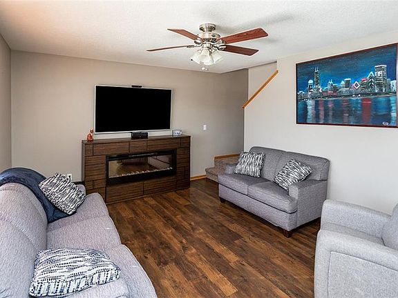 4th image of 1355 93rd St