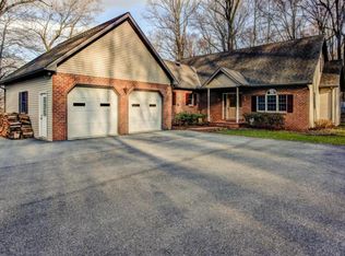 795 Sportsman Rd, Denver, PA 17517