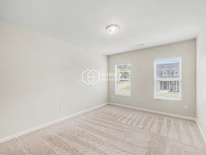 302 S Fortune Way — Photo 12
