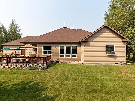 4th image of 314 Lake Dr