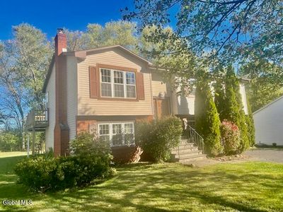 44 Meadowlark Drive, Cohoes, NY, 12047