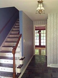 4th image of 185 Willow Ln