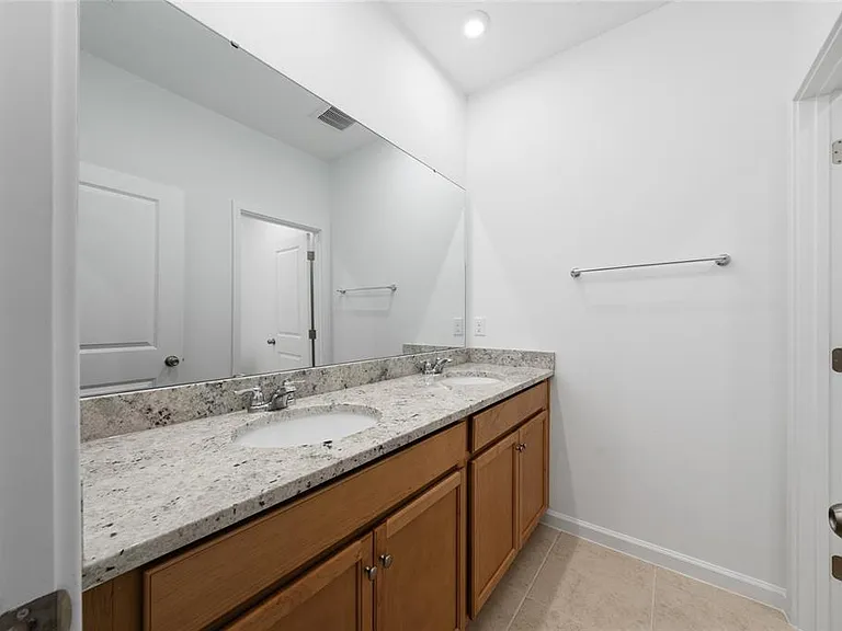 2408 Celebration Blvd — Photo 22