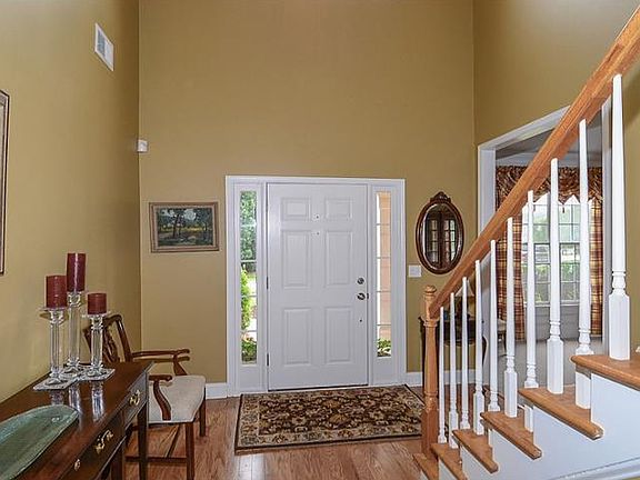 2nd image of 5783 Vinings Retreat Way SW