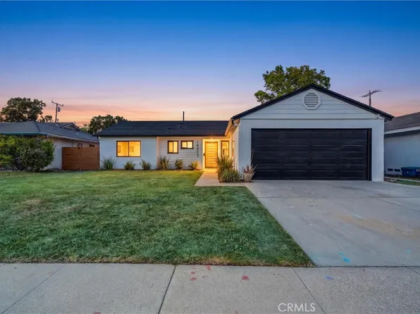 14492 Spa Dr, Huntington Beach, CA 92647