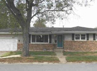 1502 N Woodlawn Pl, Griffith, IN 46319