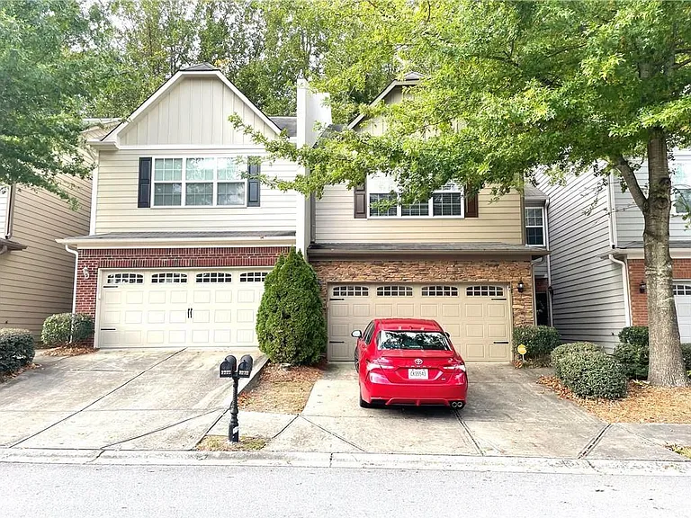 3232 Brockenhurst Dr — Photo 22