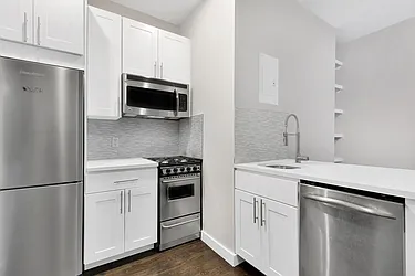 Rented by Cooper & Cooper Real Estate