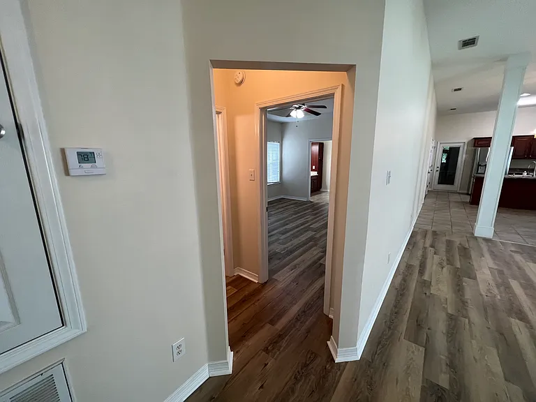 29920 Saint Simon St — Photo 5