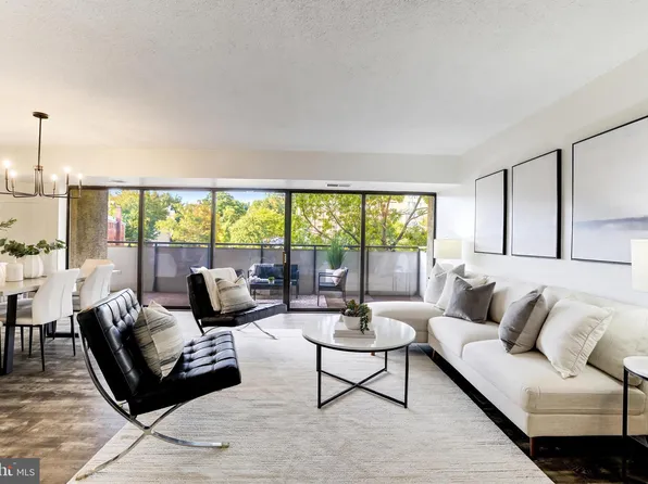 5300 Columbia Pike APT 313, Arlington, VA 22204