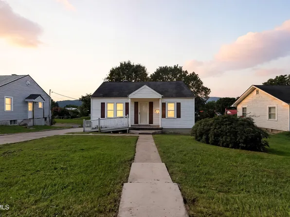 1929 Greenway St, Kingsport, TN 37660