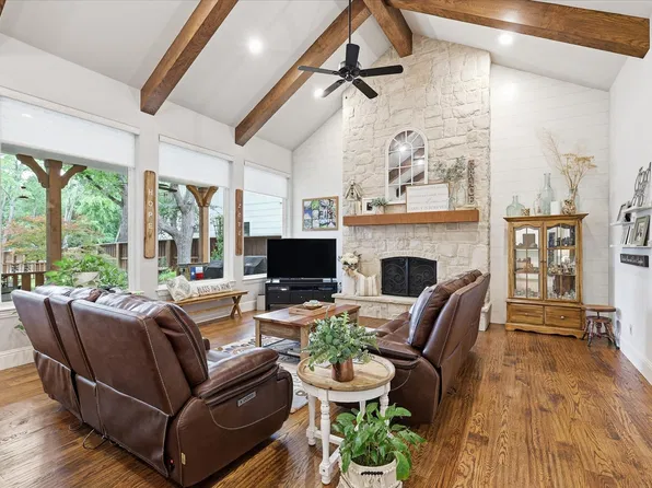 908 Baker St, McKinney, TX 75069