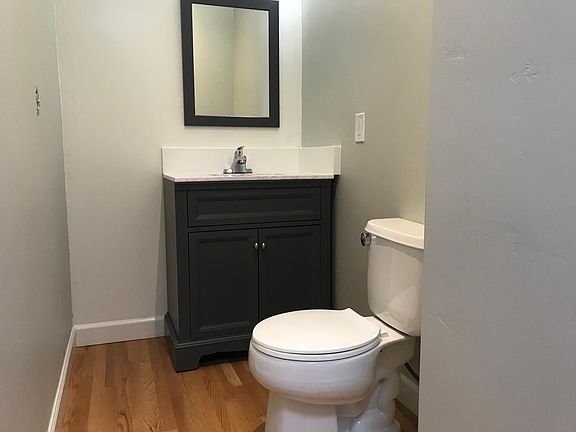 3rd image of 2180 Burr Ct