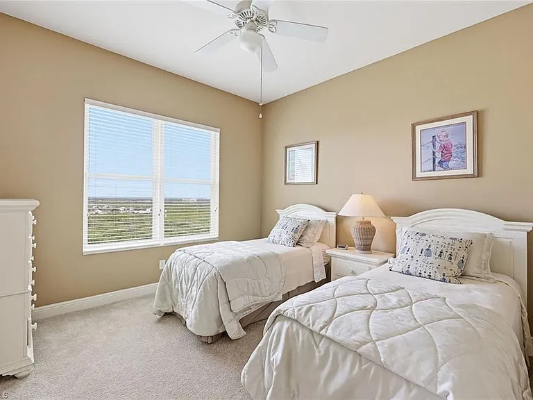 420 Cove Tower Dr #1404 — Photo 21