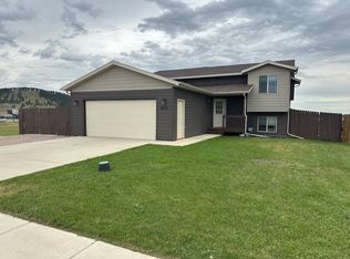 6519 Astoria Ln, Summerset, SD 57718