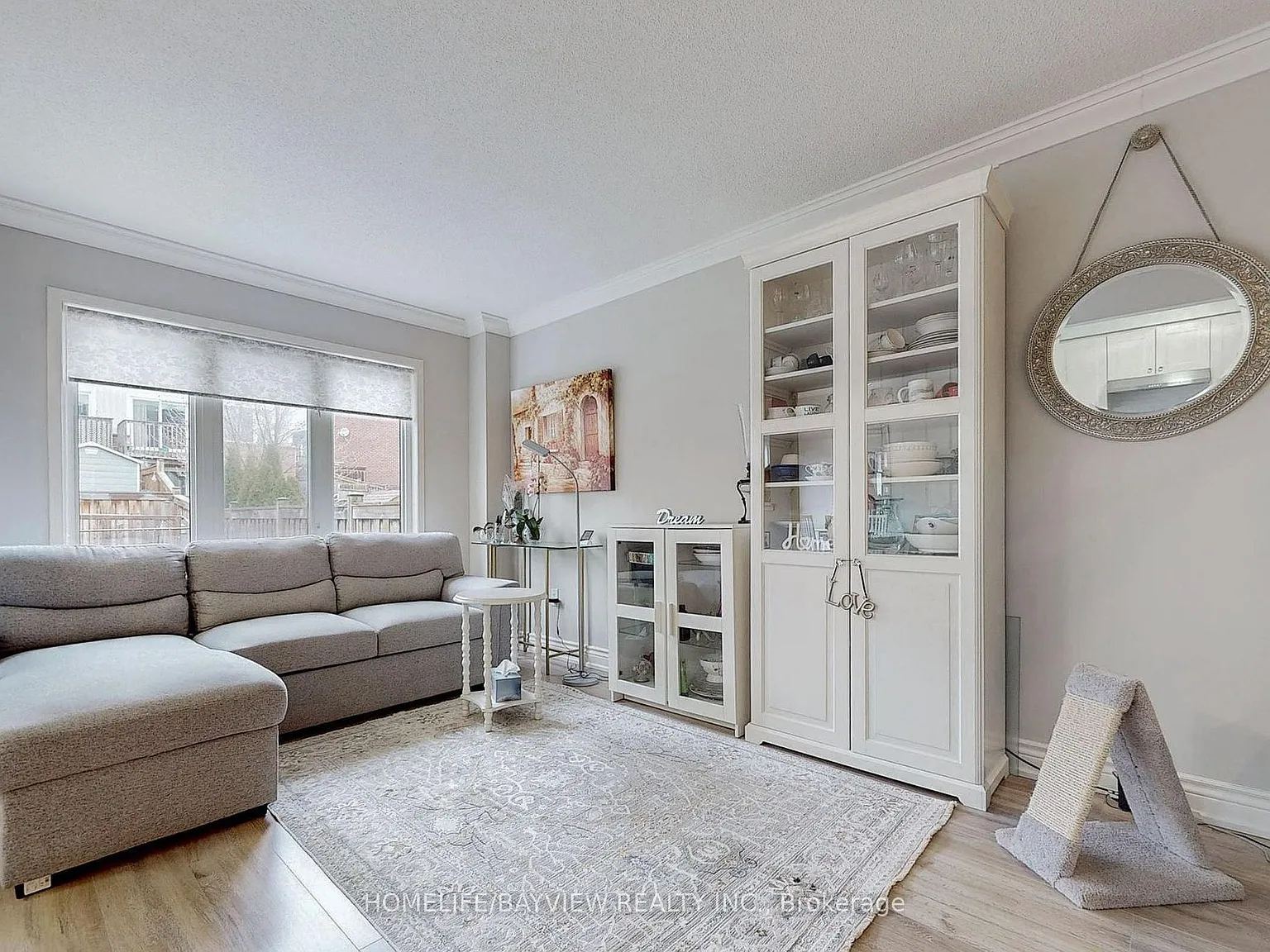 3 bed, $2,950 — Photo 2