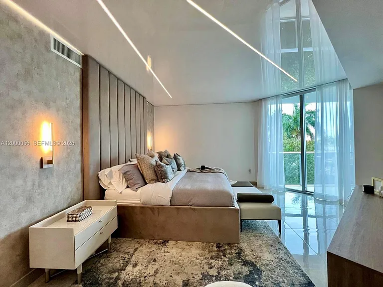 17301 Biscayne Blvd #308 — Photo 10
