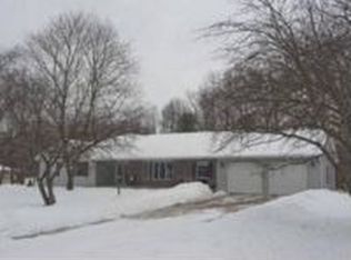 4701 Maple Dr, Mount Pleasant, MI 48858