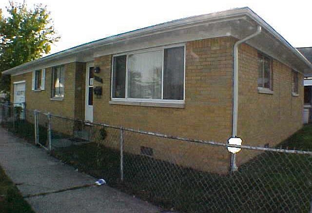 1st image of 1302 S Lee St