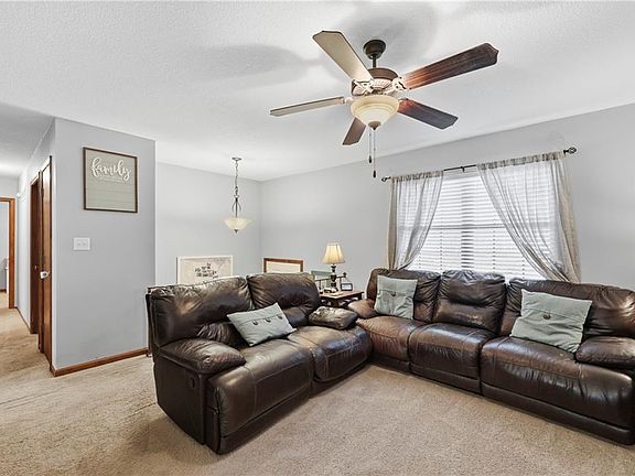 4th image of 2608 NW Pembroke Ct