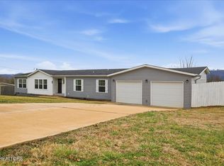 158 Elaine Dr, Tazewell, TN 37879