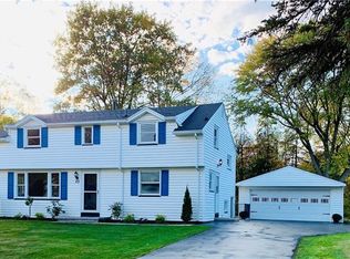 23 Edward Ln, Spencerport, NY 14559