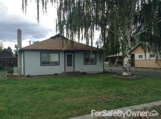 309 E Goodlander Rd, Selah, WA 98942