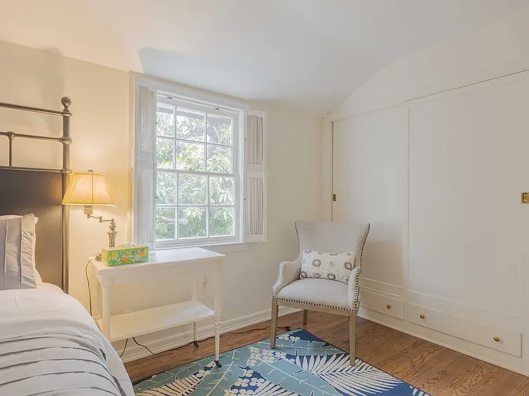2150 S El Molino Ave — Photo 26
